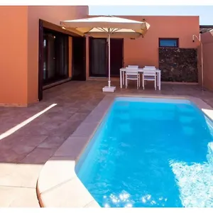 https://anahi-homes-corralejo-villa-dracaena-2.hotelsfuerteventura.org